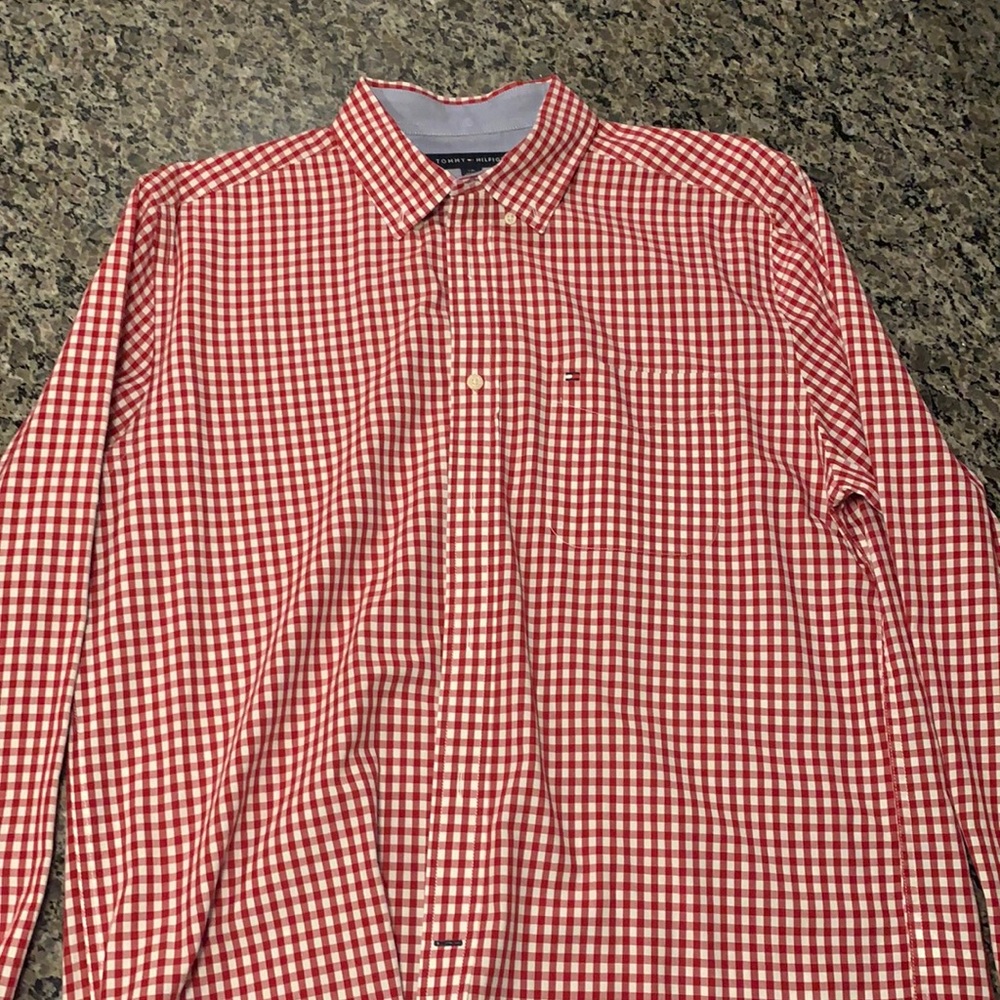 Tommy Hilfiger Large Classic Fit Button Up